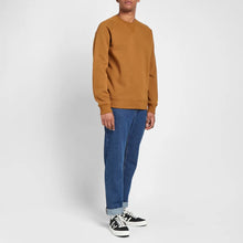 Load image into Gallery viewer, Carhartt WIP Chase Sweat Hamilton Brown/Gold