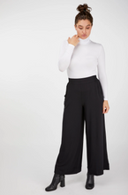 Load image into Gallery viewer, Tani Turtle Neck 79278 White