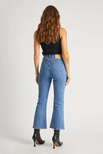 Load image into Gallery viewer, Neuw Denim Debbie Crop Downtown