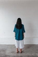 Load image into Gallery viewer, MGSC Razak Top Quetzal Green