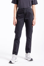 Load image into Gallery viewer, Dr Denim Nora Mom Jeans Black Retro
