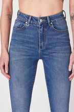 Load image into Gallery viewer, Neuw Denim Marilyn Skinny Zero Storm