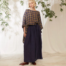 Load image into Gallery viewer, Manteau Noir Siena 7/8 Wide Leg Linen Pants Indigo