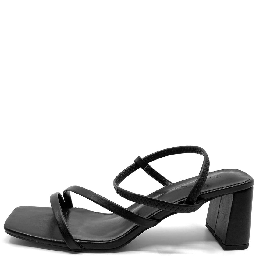 Billini Hennie Black