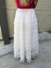 Load image into Gallery viewer, Trio Rouge Beth Tulle Skirt White
