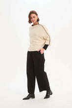 Load image into Gallery viewer, Tirelli Contrast Stitch Detail Knit Cream
