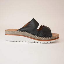 Load image into Gallery viewer, Sala Oasis Black Leather
