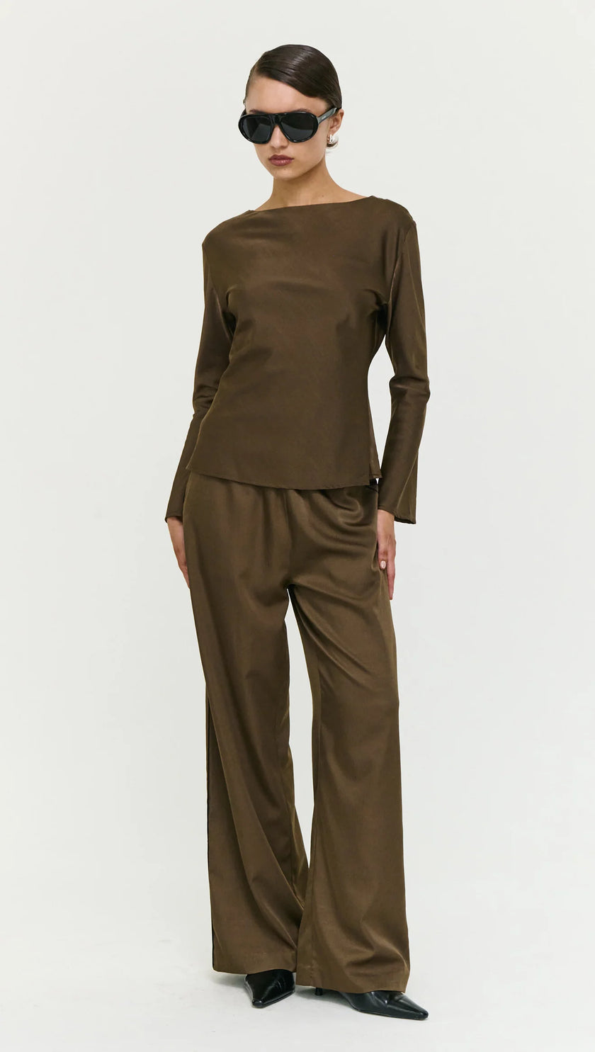Staple The Label Dakota Bias Top Espresso