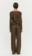 Staple The Label Dakota Bias Top Espresso