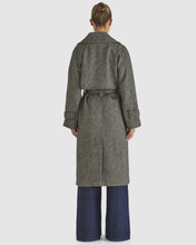 Load image into Gallery viewer, Fate + Becker Charmer Trench Black/Cream
