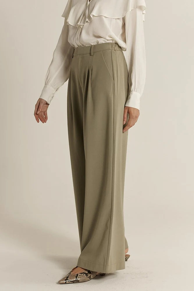 Fate + Becker Roan Pleat Front Pant Sage Green