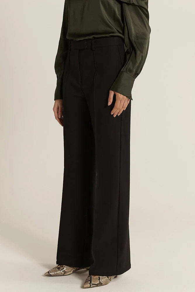 Fate + Becker Pia Ponte Pant Black