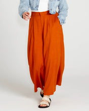 Load image into Gallery viewer, Sass Clothing Francesca Wide Leg Pant Rust
