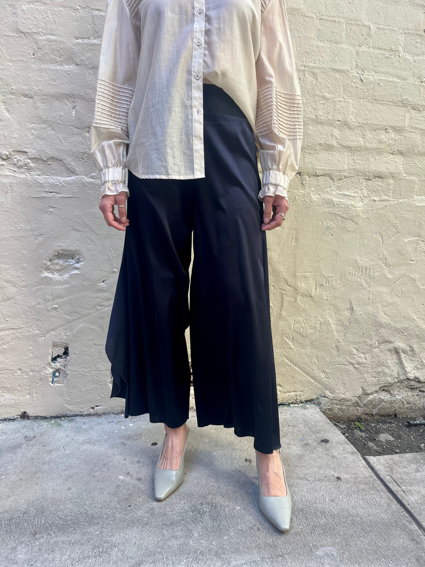 M.A Dainty Mcgehee Pant Navy