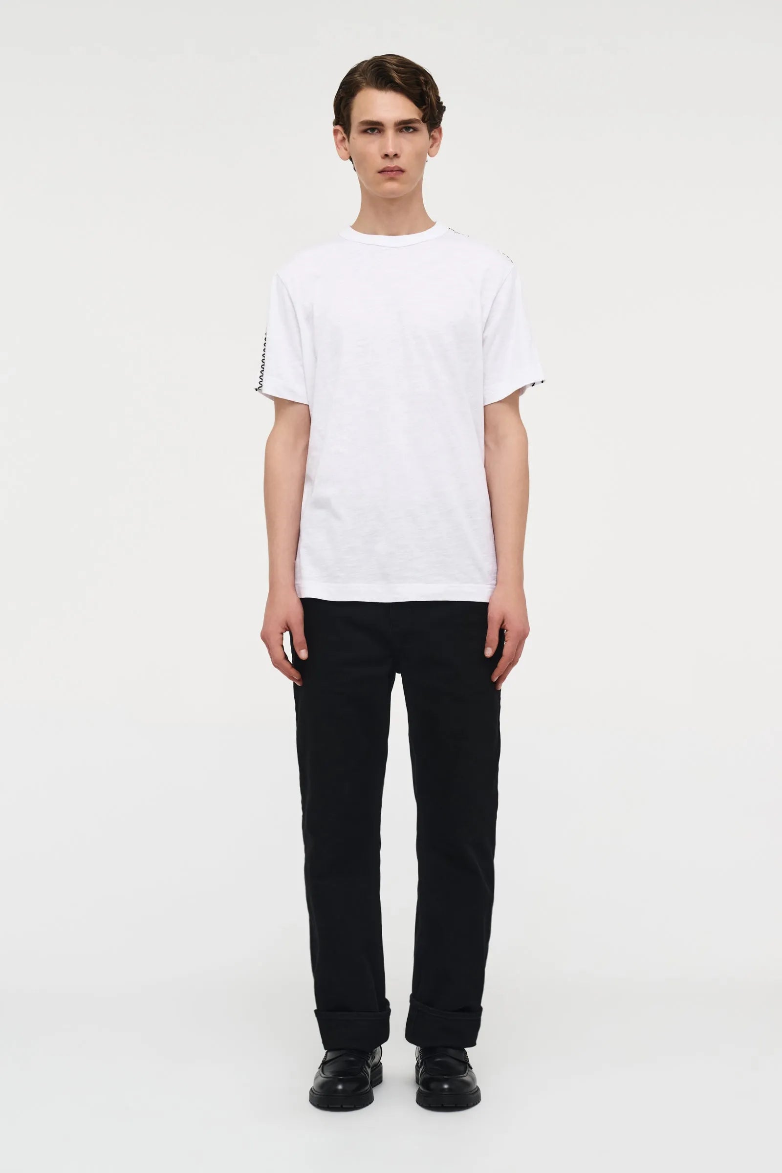 Neuw Denim Liam Relaxed Black Selvedge
