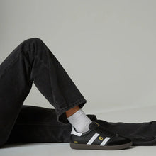 Load image into Gallery viewer, Goodsole 2001 Parallel Sneakers Black/ White Leather
