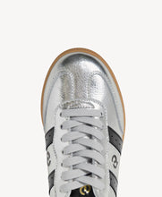 Load image into Gallery viewer, Goodsole 2001 Parallel Sneakers Silver/Black Metallic
