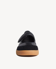Load image into Gallery viewer, Goodsole 2001 Parlay Ballet Sneakers Black/ White Leather
