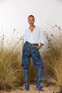 M. A. Dainty Toggle Shirt Blue Sky