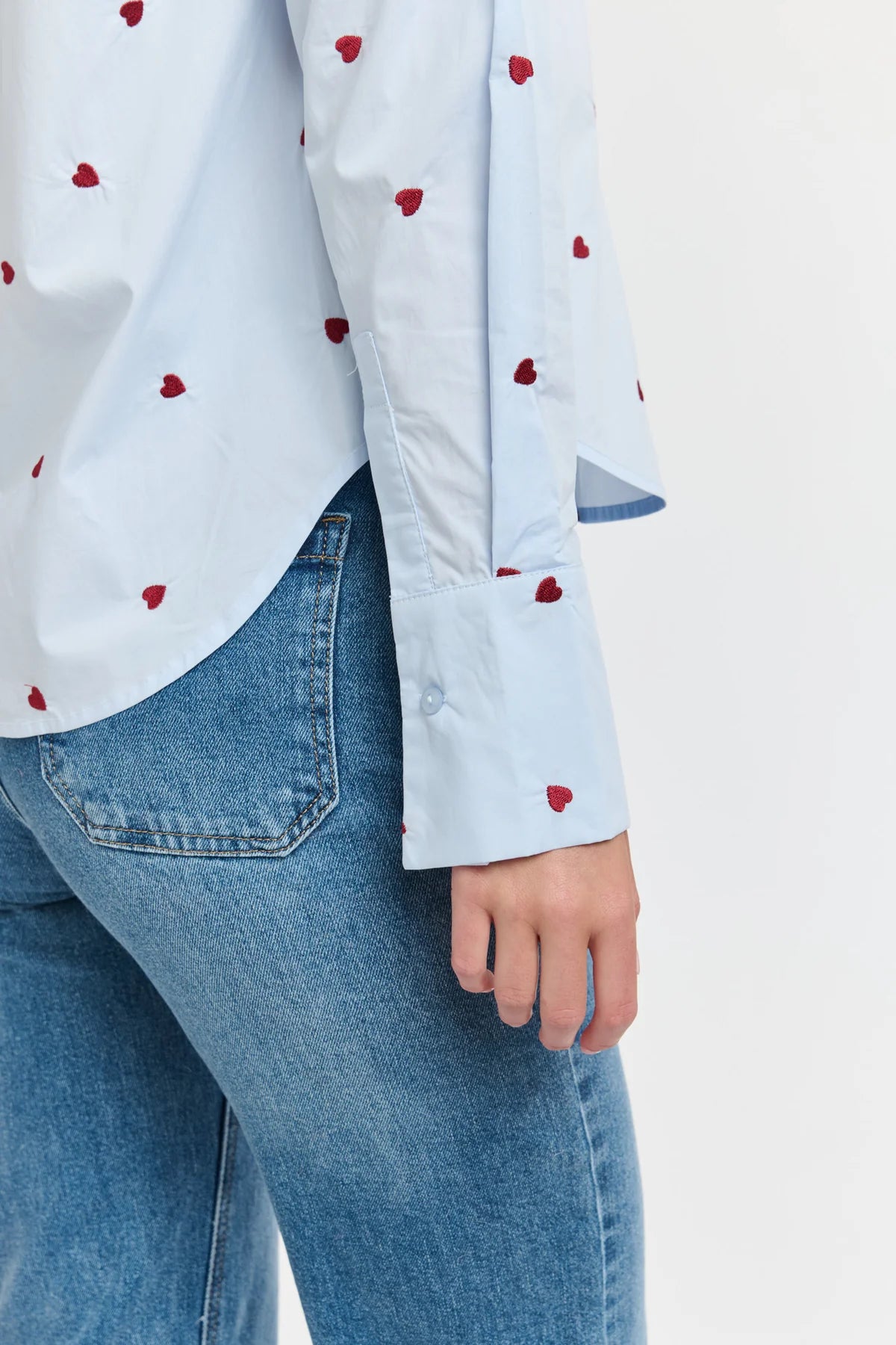 365 Days Queen of Hearts Shirt Sky Blue