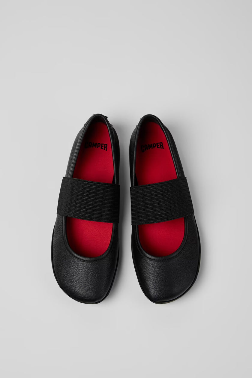 Camper Right Nina Black Womens Ballet Flat