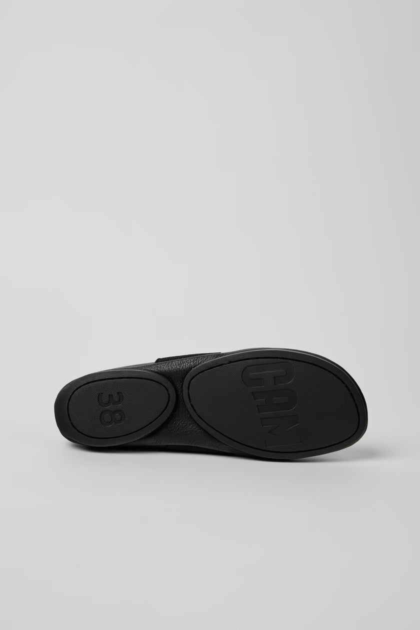 Camper Right Nina Black Womens Ballet Flat