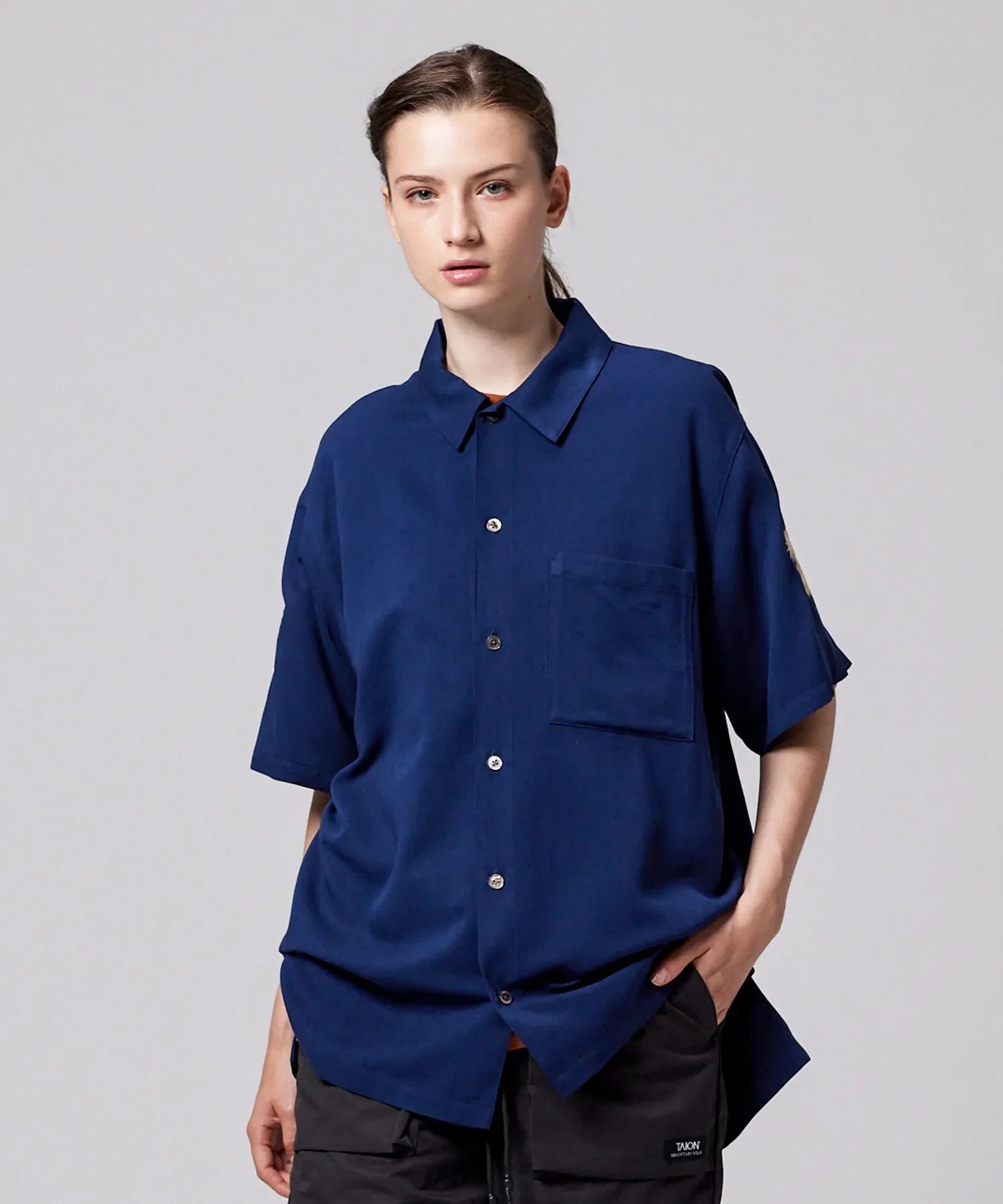 Taion Non-Down JPNSP Rayon Shirt D. Navy