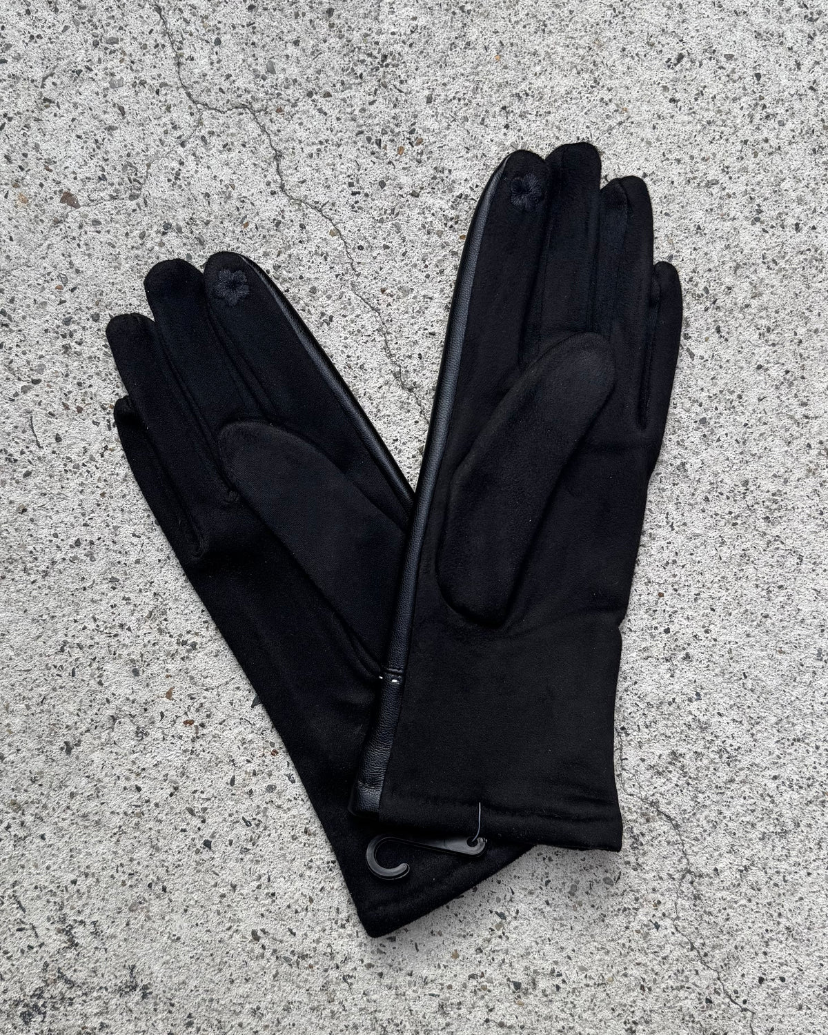 Cinnamon Creations GL031 Faux Leather Glove Black