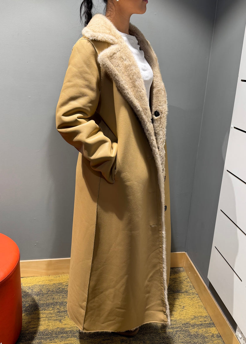 DEA Faux Fur Trench Shielding Beige