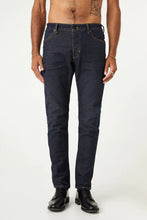 Load image into Gallery viewer, Neuw Denim Lou Slim Typecast

