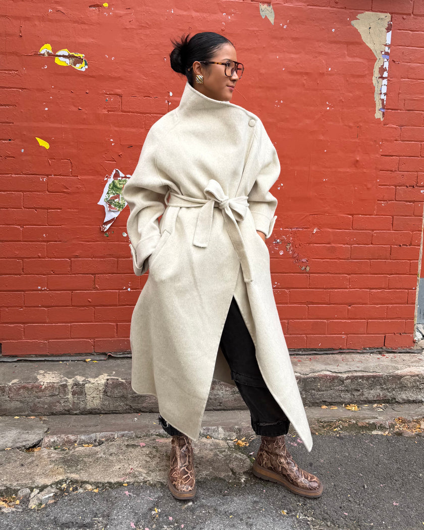 Cinnamon Creations Wool Blend Trenchcoat Beige