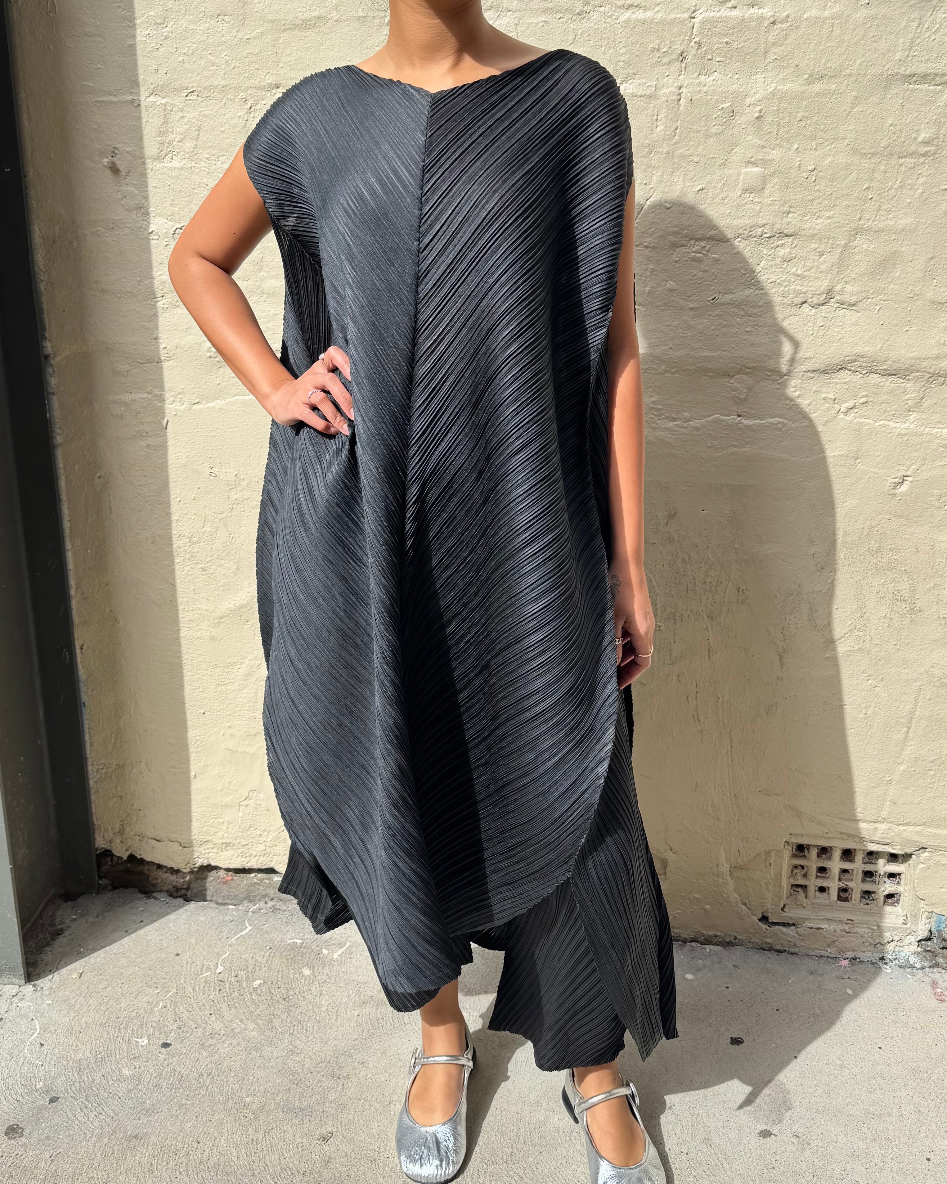 Indulge Me CLO104 Pleated Cocoon Dress Black