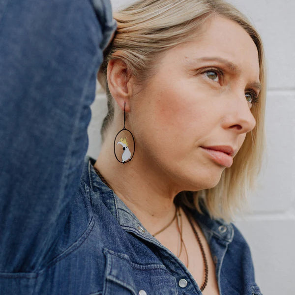 DENZ Midi Sulphur Crested Cockatoo Earrings White/Yellow