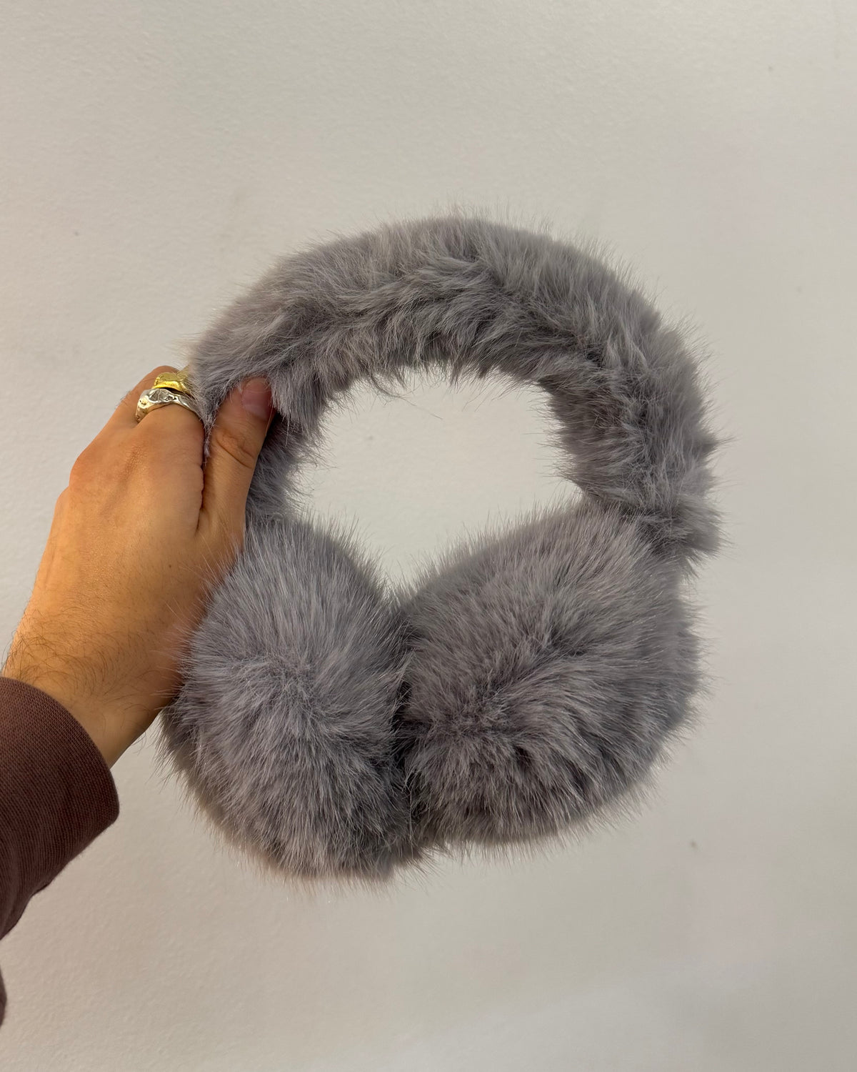 Cinnamon Creations EM1032 Faux Fur Earmuffs Grey