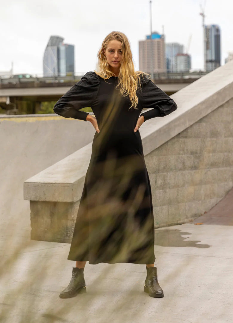 Blacklist Ferris Dress Black/Black
