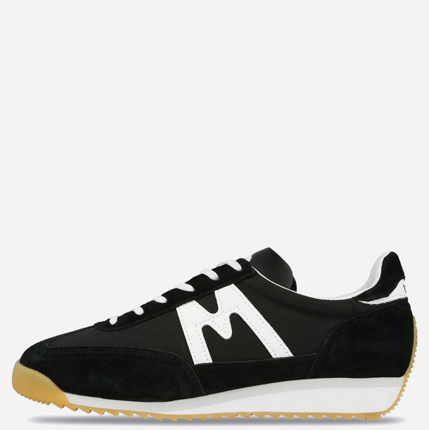 Karhu Mestari Black/White