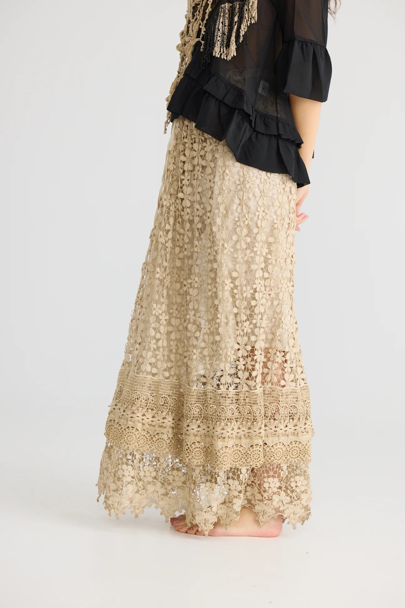 Miss Rose Sister Violet Passionflower Lace Skirt Cream
