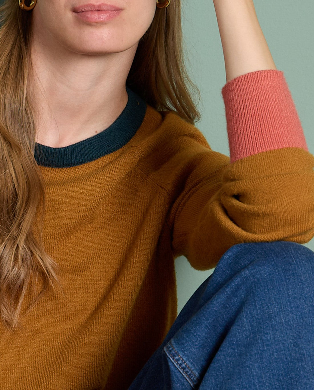 Surkana Liko Round Neck Sweater Camel