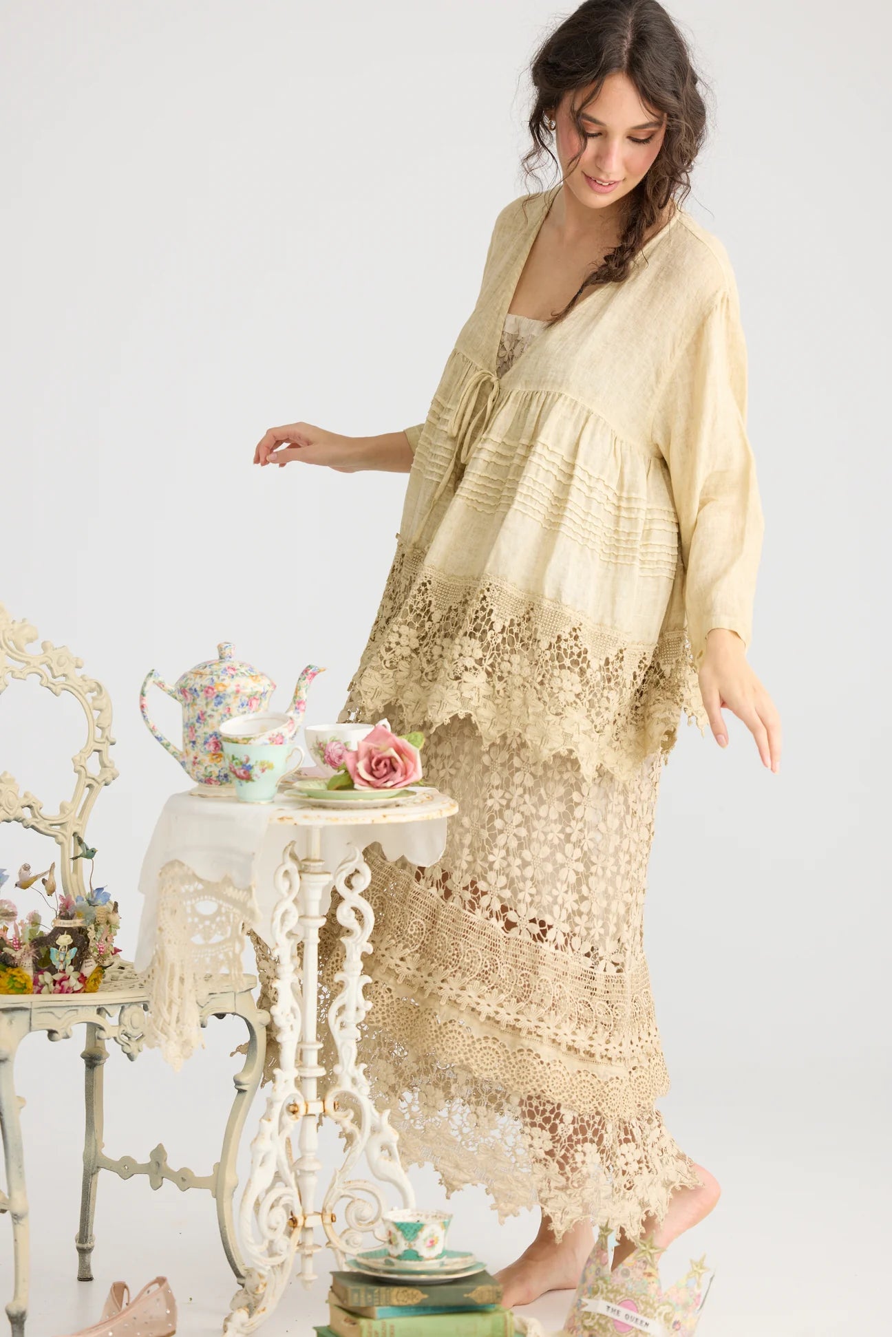 Miss Rose Sister Violet Passionflower Lace Skirt Cream