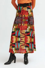 Load image into Gallery viewer, Tinta Jazmine Skirt Red
