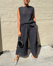 Load image into Gallery viewer, Indulge Me CLO105 Basket Weave Pleat Top &amp; Pants Set Black
