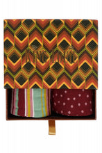 Load image into Gallery viewer, King Louie Gift Box Socks Quentin Cabernet Red
