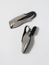 Load image into Gallery viewer, Yuko Imanishi Ruka Metallic Silver Leather

