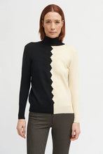 Load image into Gallery viewer, Bariloche Friol Turtleneck Black

