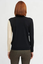 Load image into Gallery viewer, Bariloche Friol Turtleneck Black
