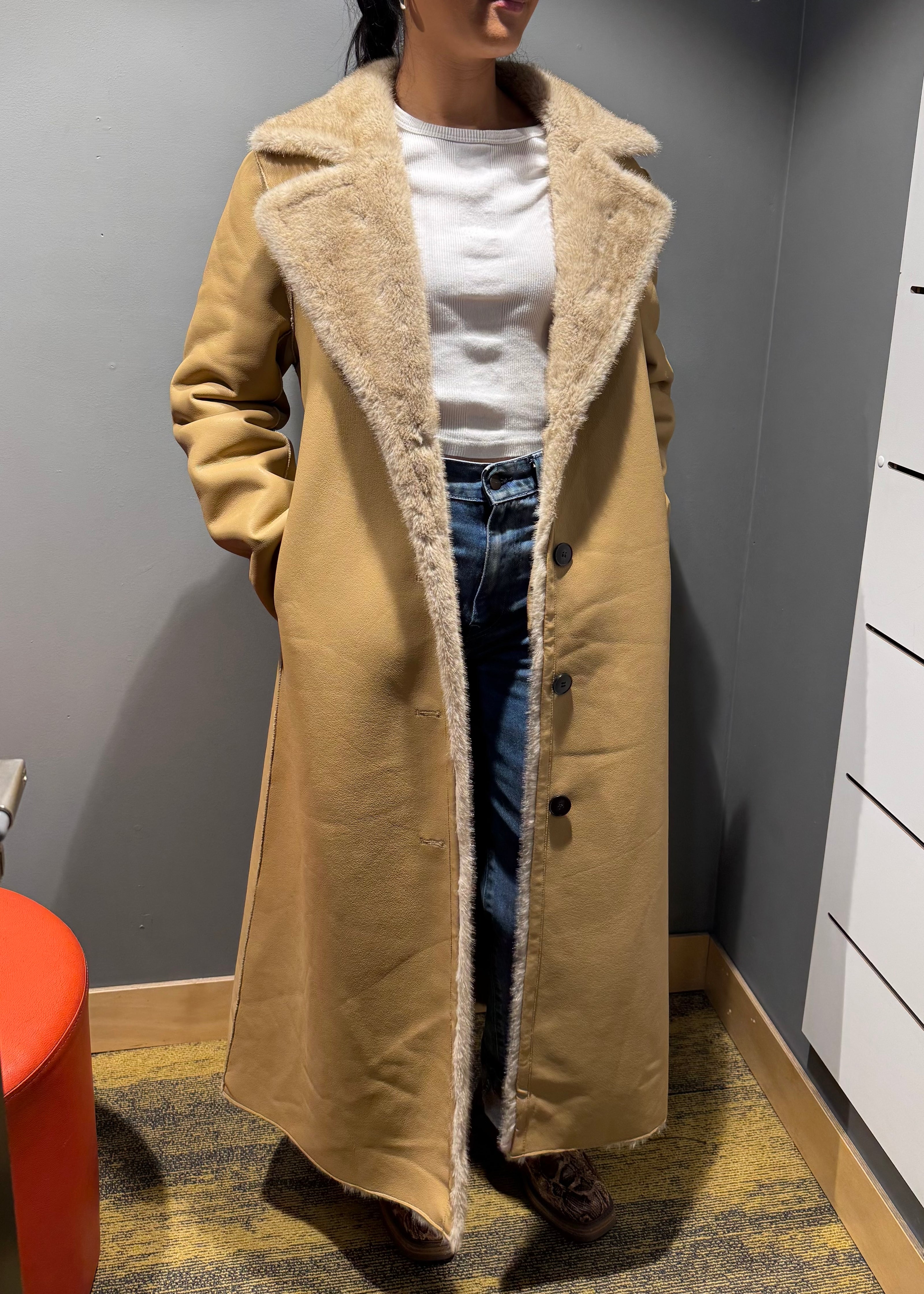 DEA Faux Fur Trench Shielding Beige