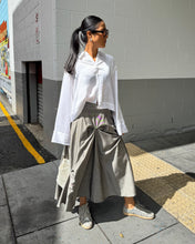 Load image into Gallery viewer, M. A. Dainty Lizette Shirt White
