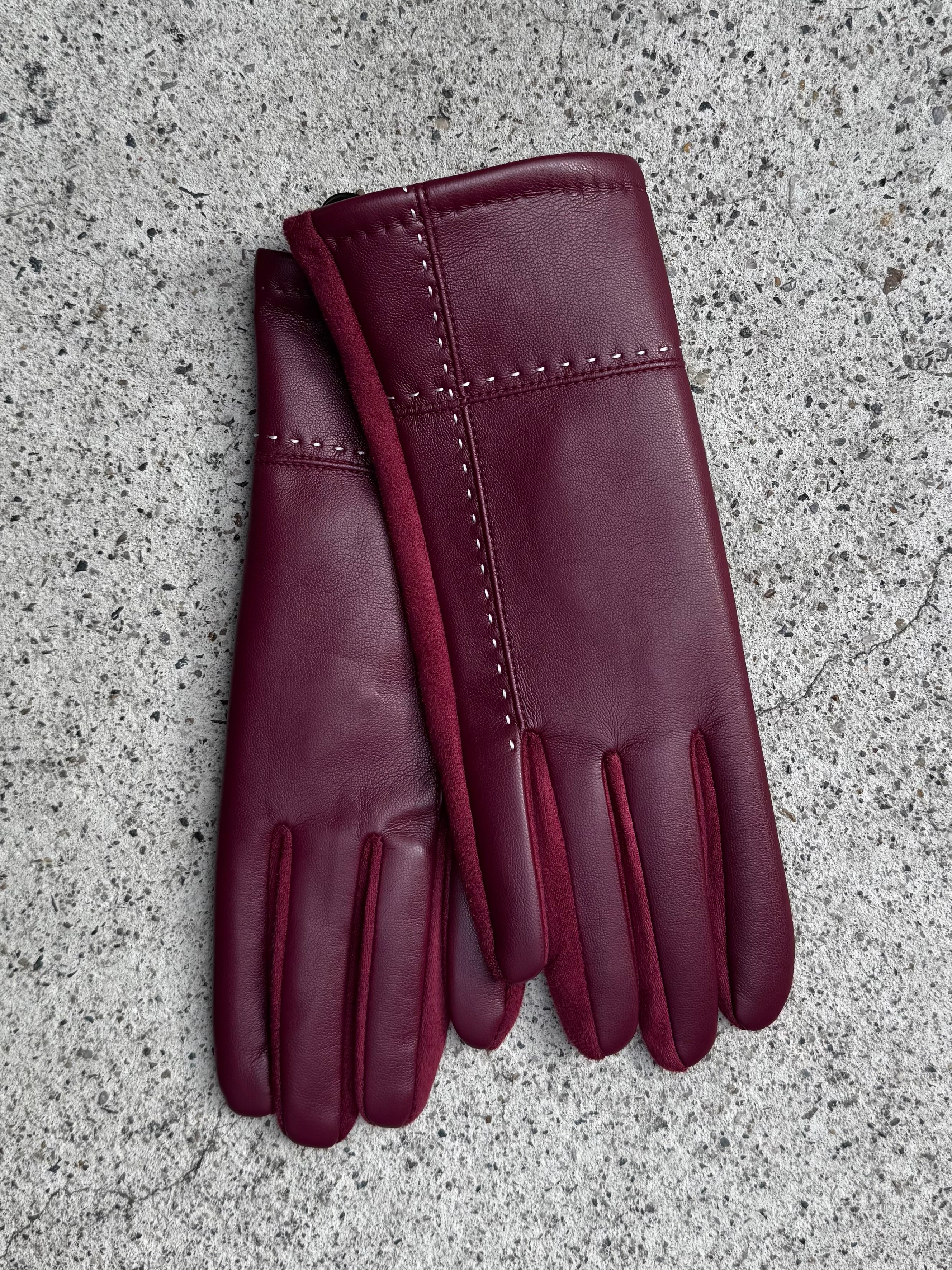Cinnamon Creations GL031 Faux Leather Glove Burgundy