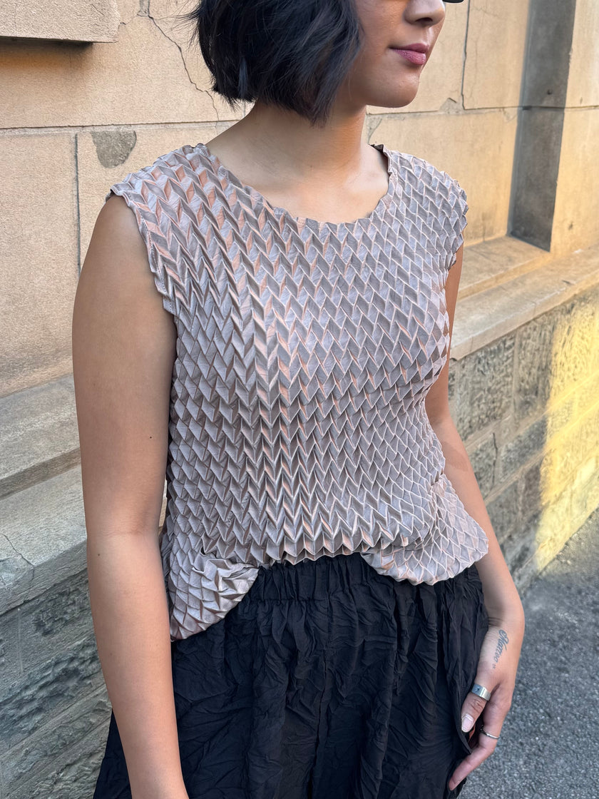 Indulge Me CLO155 Sleeveless Zig Zag Top Beige