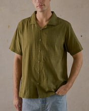 Load image into Gallery viewer, McTavish Camp Collar Shirt Green
